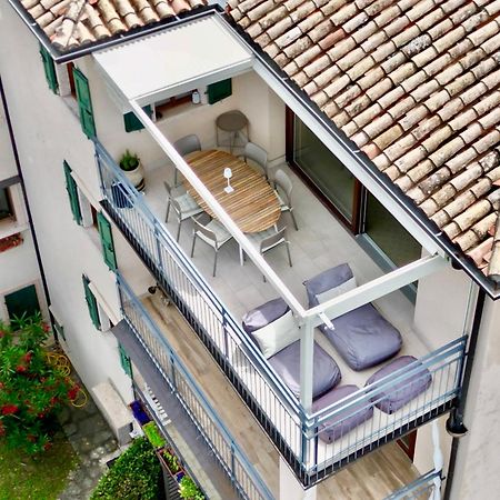 Ferienwohnung Casa Prima Vista Torri Del Benaco Exterior foto