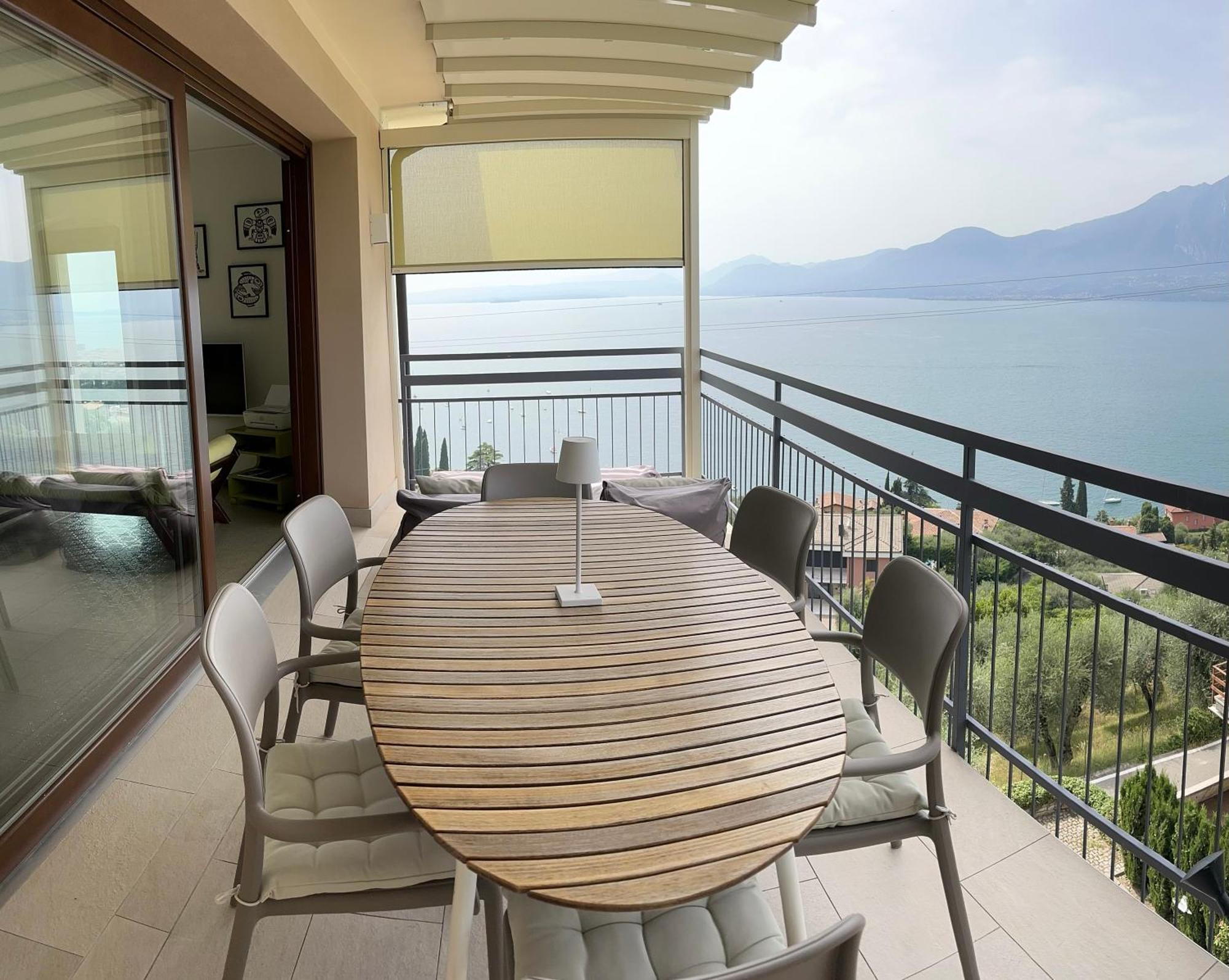 Ferienwohnung Casa Prima Vista Torri Del Benaco Exterior foto